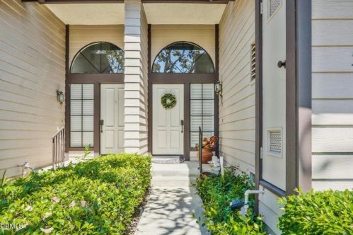 541 Puente St, Covina, CA 91722-6704