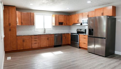 8644 Lilly Chapel Georgesville Rd, West Jefferson OH  43162-9769 exterior