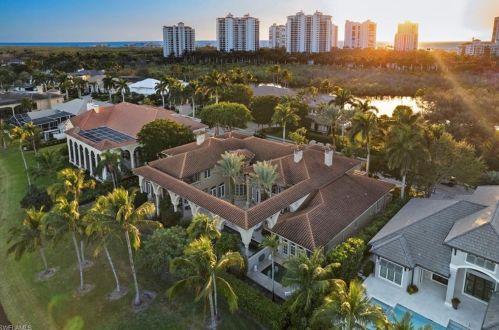7310 Tilden Ln, Naples, FL 34108-7713