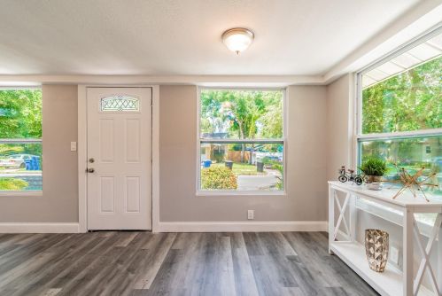 650 15th Ave, Saint Petersburg, FL 33701-5406