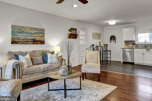 28 Conestoga Rd, Marsh, PA 19520-9423