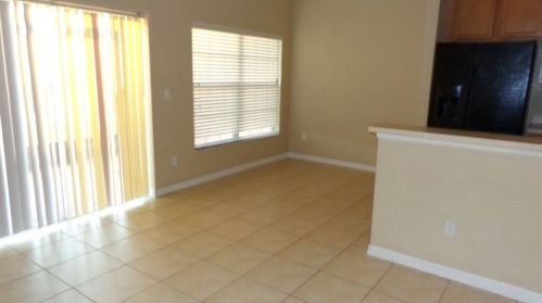 2413 Caravelle Cir, Kissimmee, FL 34746-5809