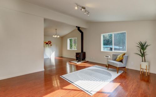 11211 Sierra Cir, Lake Wildwood CA  95946-8603 exterior