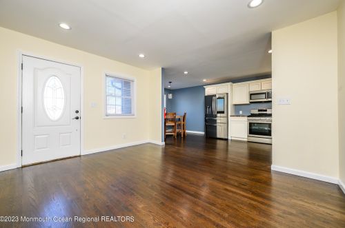 58 Richardson Ave, Tinton Falls NJ  07724-1313 exterior