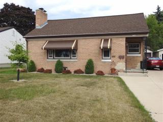 1125 8 St, Manitowoc WI  54220-2817 exterior