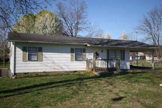 119 Moon St, Sweetwater, TN 37874-6213