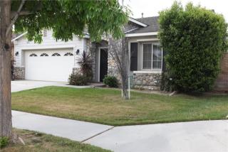 17109 Crabapple Ln, Fontana, CA 92337-6871