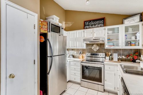 4133 Dunkirk Way, Denver CO 80013-5117 exterior