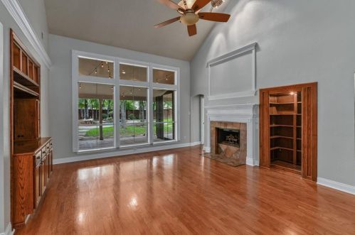 4220 Remington Park Ct, Lewisville TX  75028-3041 exterior