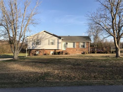 1094 Hidden Valley Cir, Mc Minnville, TN 37110-5433