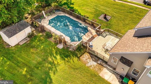 101 Stoneridge Pl, Bear DE  19701-1952 exterior