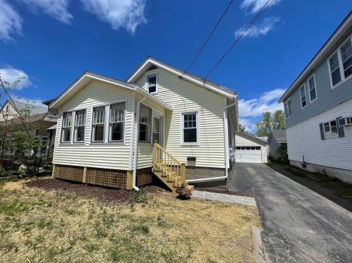 299 Park Ave, Keene NH  03431-1554 exterior