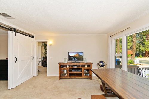 802 Big Bear Blvd, Big Bear City CA  92314-9669 exterior