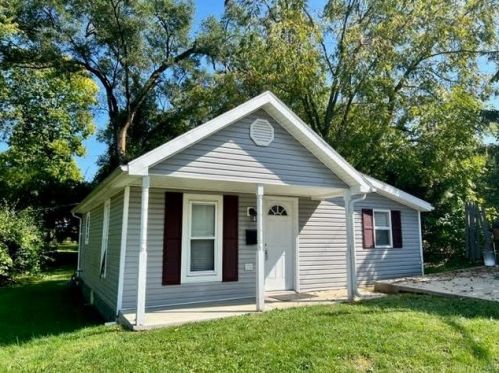 665 Kennedy St, Xenia, OH 45385-5626