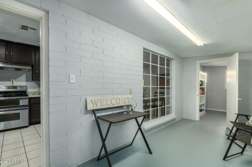 4916 Amelia Ave, Phoenix AZ  85031-2711 exterior