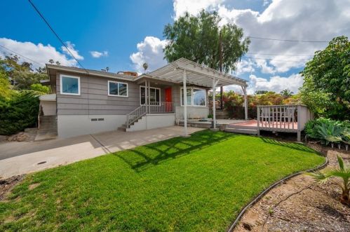 7935 Normal Ave, La Mesa, CA 91941-6307
