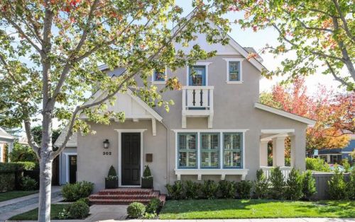 302 Channing Ave, Palo Alto CA  94301-2721 exterior