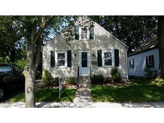 178 Crescent Ave, Cranston, RI 02910-2425