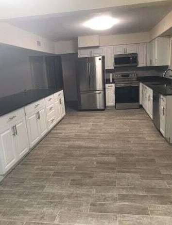 1801 Sunrise Blvd, Fort Pierce FL  34950-8180 exterior