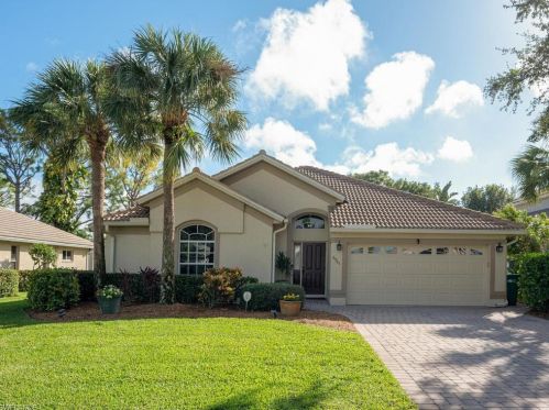 6961 Burnt Sienna Cir, Naples, FL 34109-7828