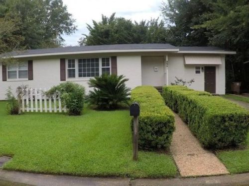 958 Kenny St, Mobile, AL 36606-2731