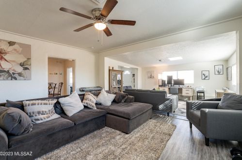 850 Graybill Dr, Tucson AZ  85719-1747 exterior