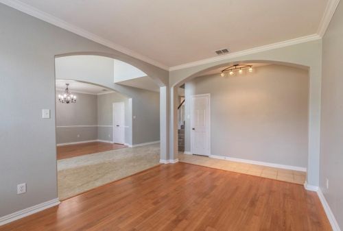 1405 Glen Hollow Ln, Lewisville TX  75028-3870 exterior