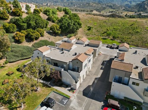 21203 Trumpet Dr, Santa Clarita, CA 91321-4265