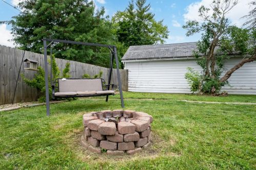 327 Willow St, Marion OH  43302-4043 exterior