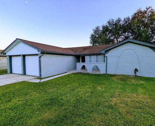 2525 20th Ave, Texas City, TX 77590-4807