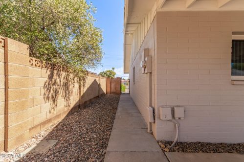 14802 35th Ave, Phoenix AZ 85053-1622 exterior