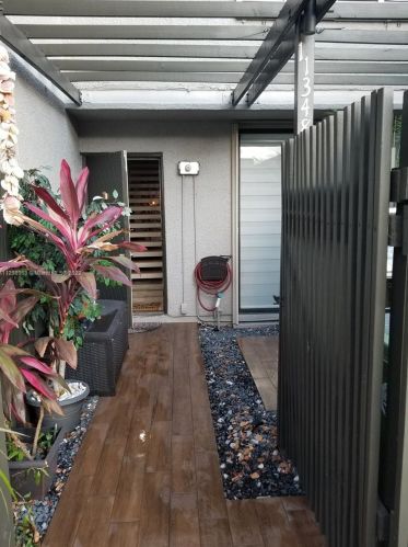 11348 14th Ct, Hollywood, FL 33026-2639