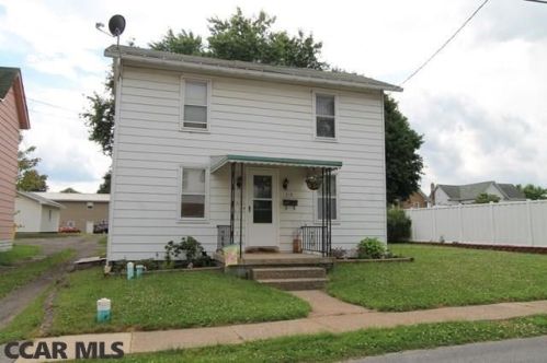 319 11th St, Philipsburg, PA 16866-1107