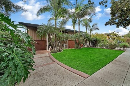 651 Ultimo Ave, Long Beach, CA 90814-2048