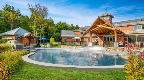 756 Clement Hl Rd, Hopkinton NH  03229-3316 exterior