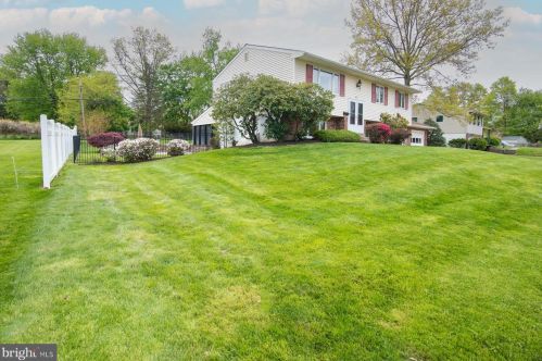 601 Williamsburg Rd, Lansdale, PA 19446-3132
