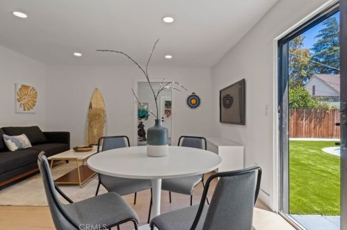 14633 Albers St, Van Nuys CA 91316-2602 exterior