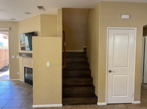 1608 Cheyenne Dr, Chula Vista CA  91915-1962 exterior