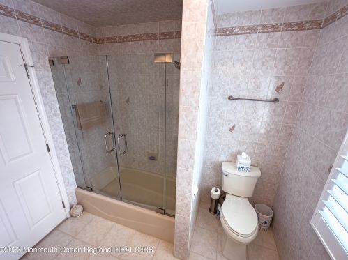 1707 Baltimore Ave, Lavallette NJ 08735-2402 exterior