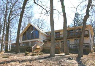 664 Upper Brookwood Dr, Fontana, WI 53125-1810