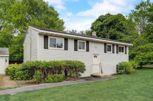 12183 Janero Ave, Lino Lakes, MN 55038-9421