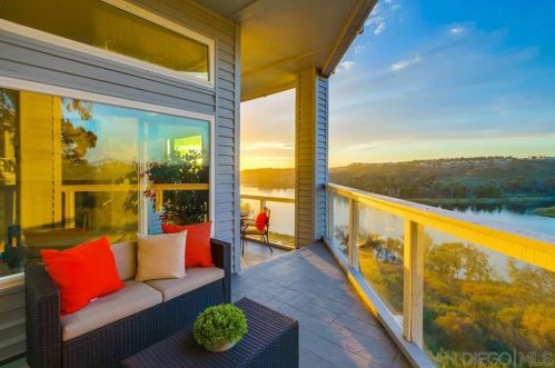 11026 Caminito Vista Pacifica, San Diego CA 92131-3301 exterior