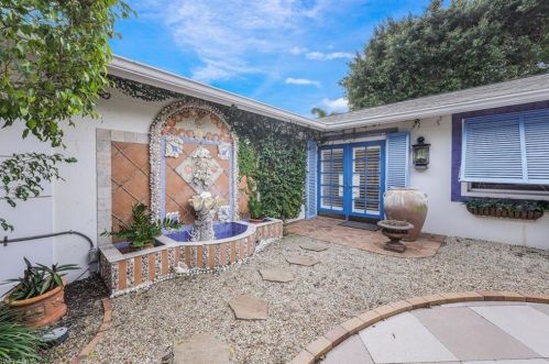 4460 Lakewood Blvd, Naples, FL 34112-6124