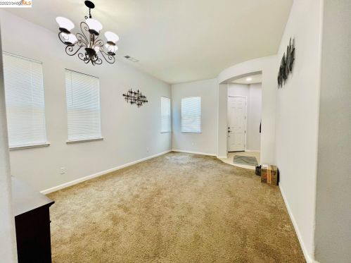 1416 Dylan Creek Dr, Grayson CA  95363-8765 exterior