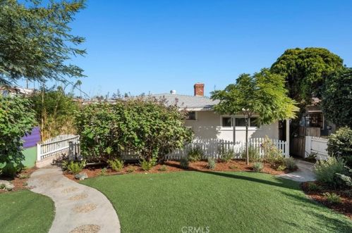 609 35th St, Manhattan Beach CA  90266-3427 exterior