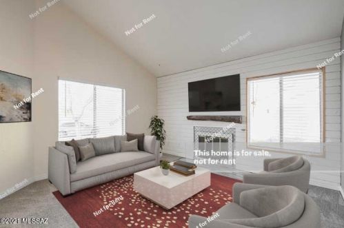 9992 Emily Dr, Tucson, AZ 85730-3151