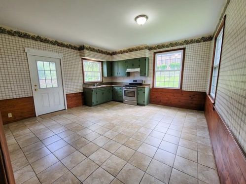 7 Grant Street Ext, Bulger, PA 15019-2222