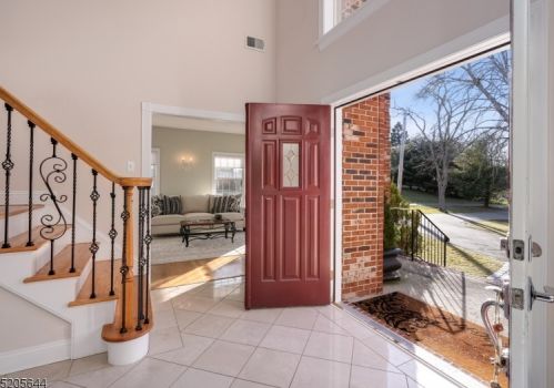 409 Beverwyck Rd, Parsippany NJ  07054-1537 exterior