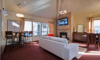 4415 5th St, Seattle WA  98059-4752 exterior