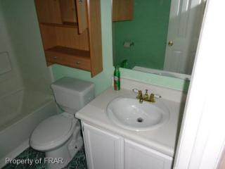 5575 Arapahoe Ct, Fayetteville NC  28304-4879 exterior